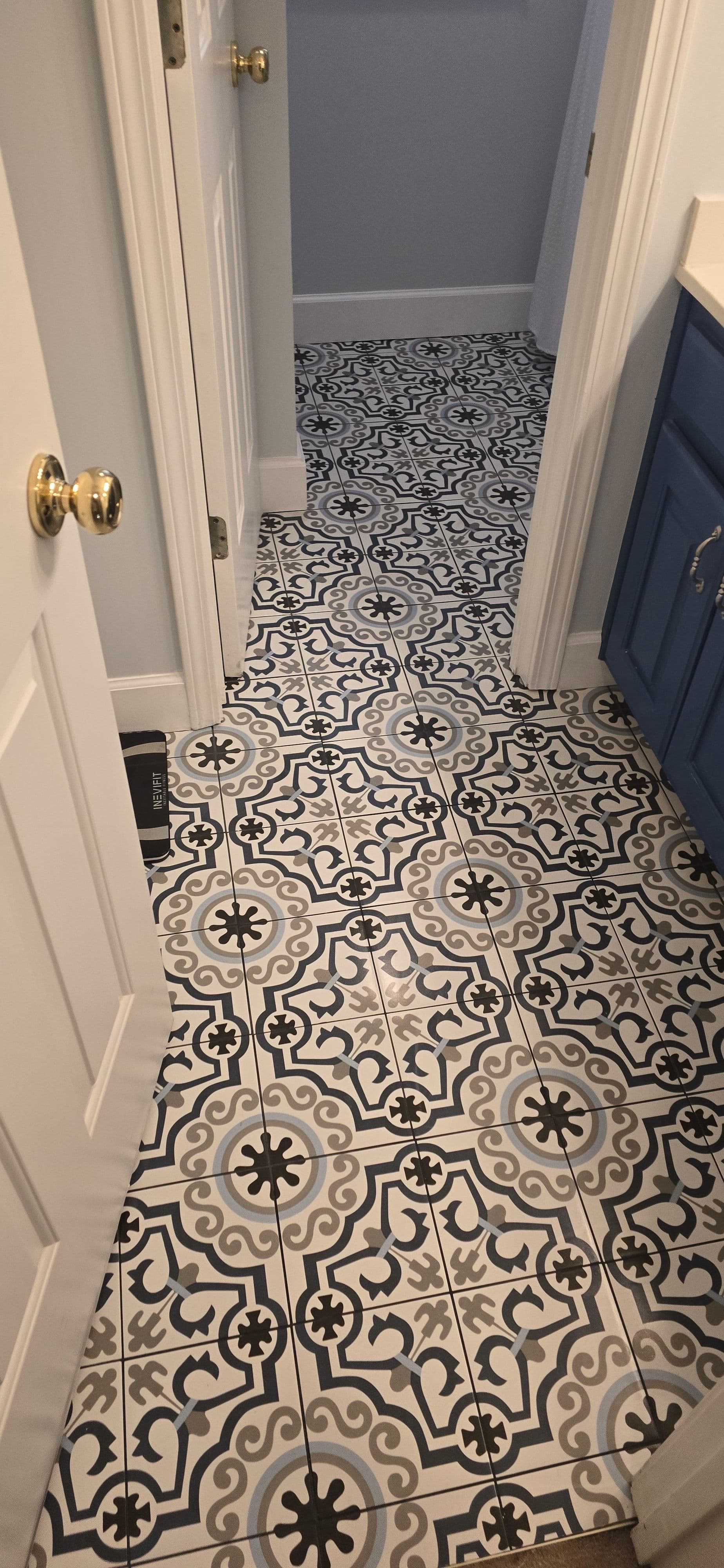 Gallery photos for Bathroom Upgrade with Patterned Tiles: Image #5