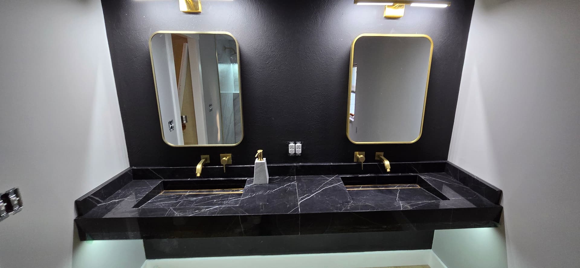 Gallery photos for Free Bathroom Remodel Giveaway Winner Gets a Luxury Build: Image #6